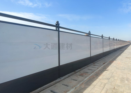 C型鋼圍擋烤漆款-深圳建筑工程施工圍擋案例-A/B/C類圍擋-深圳市大通建材有限公司鋼圍擋生產定制廠家